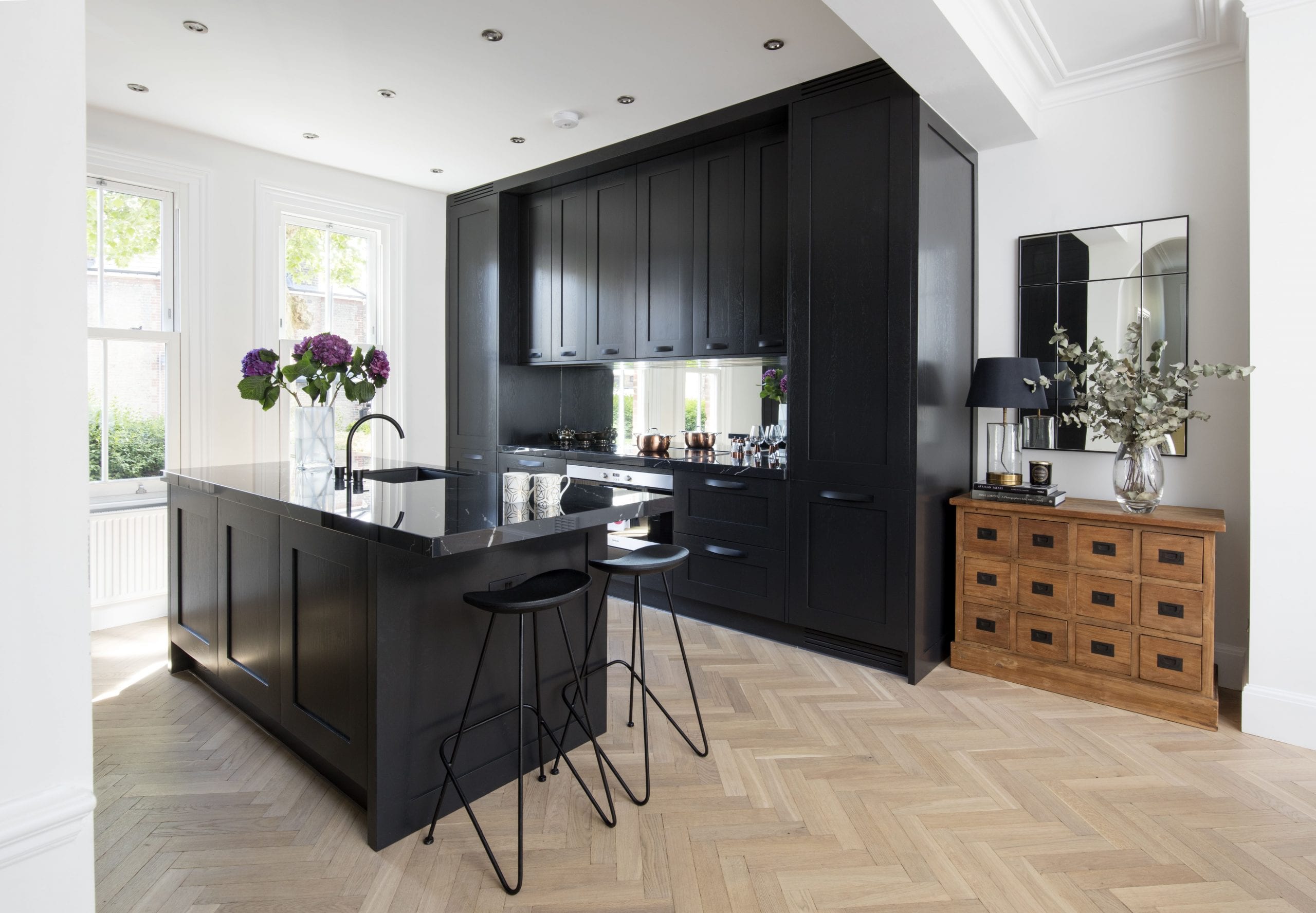 Amberth’s Durlston Road Project built for a busy professional couple with three young children 